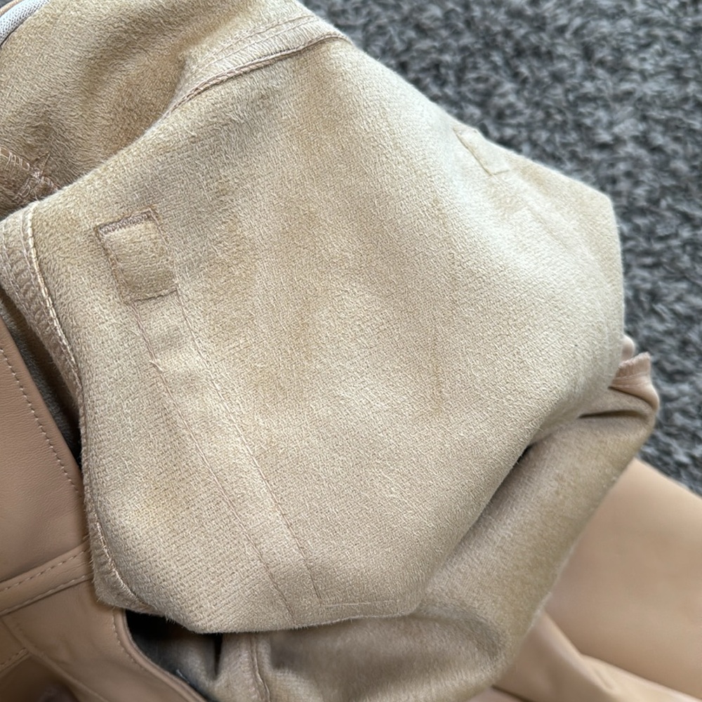 Hollister Faux Leather Pants - Picture 4 of 5